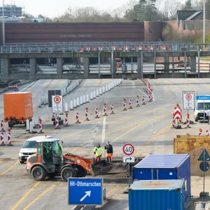 Vollsperrung des Elbtunnels (Archivbild).