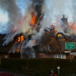 Brennendes Haus