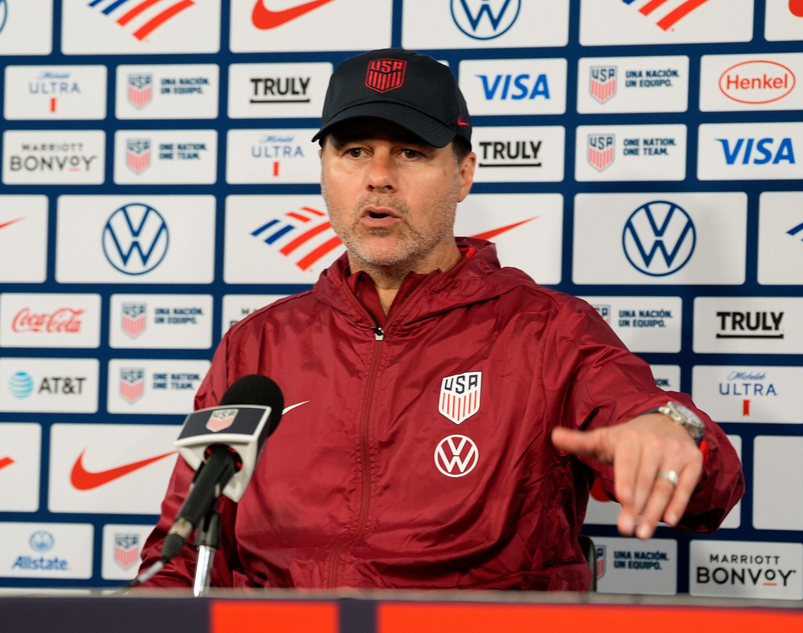 Mauricio Pochettino auf einer Pressekonferenz als US-Nationaltrainer