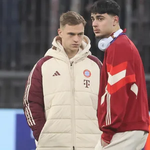 Joshua Kimmich und Aleksandar Pavlovic
