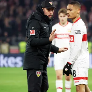 Sebastian Hoeneß im Gespräch mit Enzo Millot
