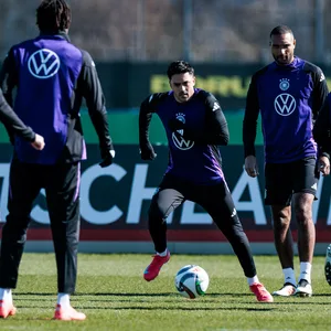 Nadiem Amiri im DFB-Training