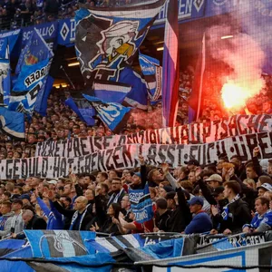 Fan-Proteste gegen die Ticketpreise gegen Eintracht Braunschweig