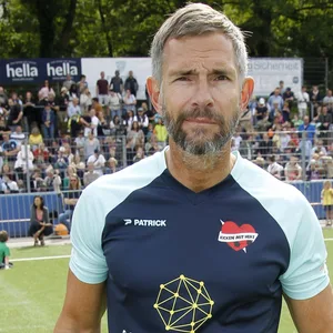 Micky Beisenherz beim „Kicken mit Herz“