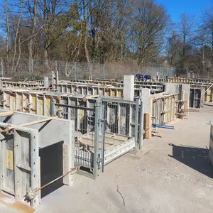 Baustelle mit Verschalungen