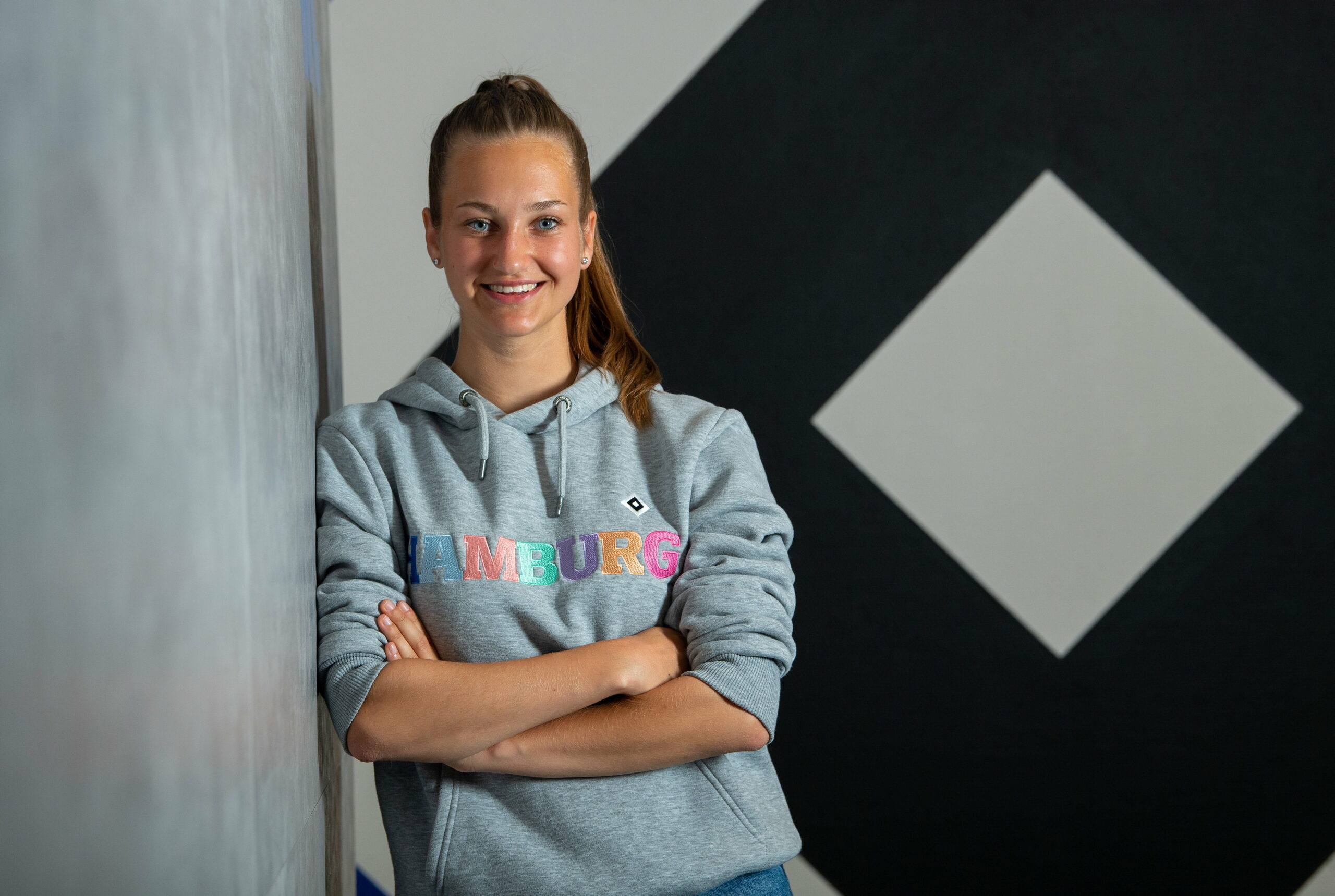 Emilia Hirche beim HSV-Fotoshooting