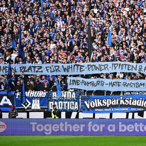 Kein Platz für Rassismus: Auch die Fans des HSV beziehen regelmäßig Stellung.