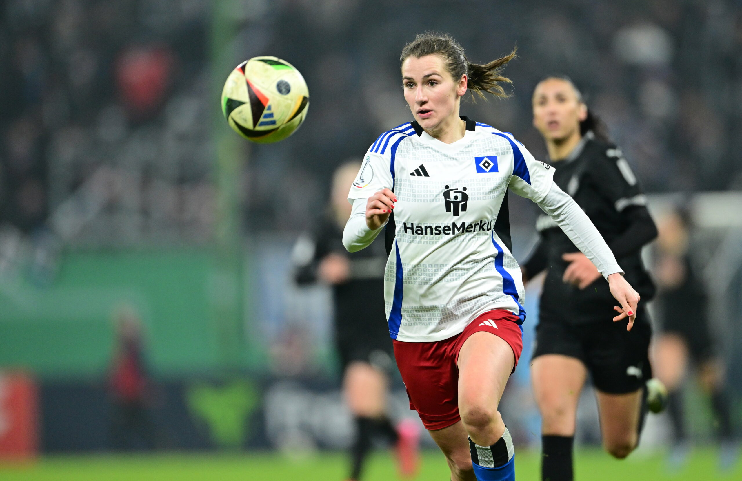 Pauline Machtens im DFB-Pokal-Viertelfinale gegen Mönchengladbach