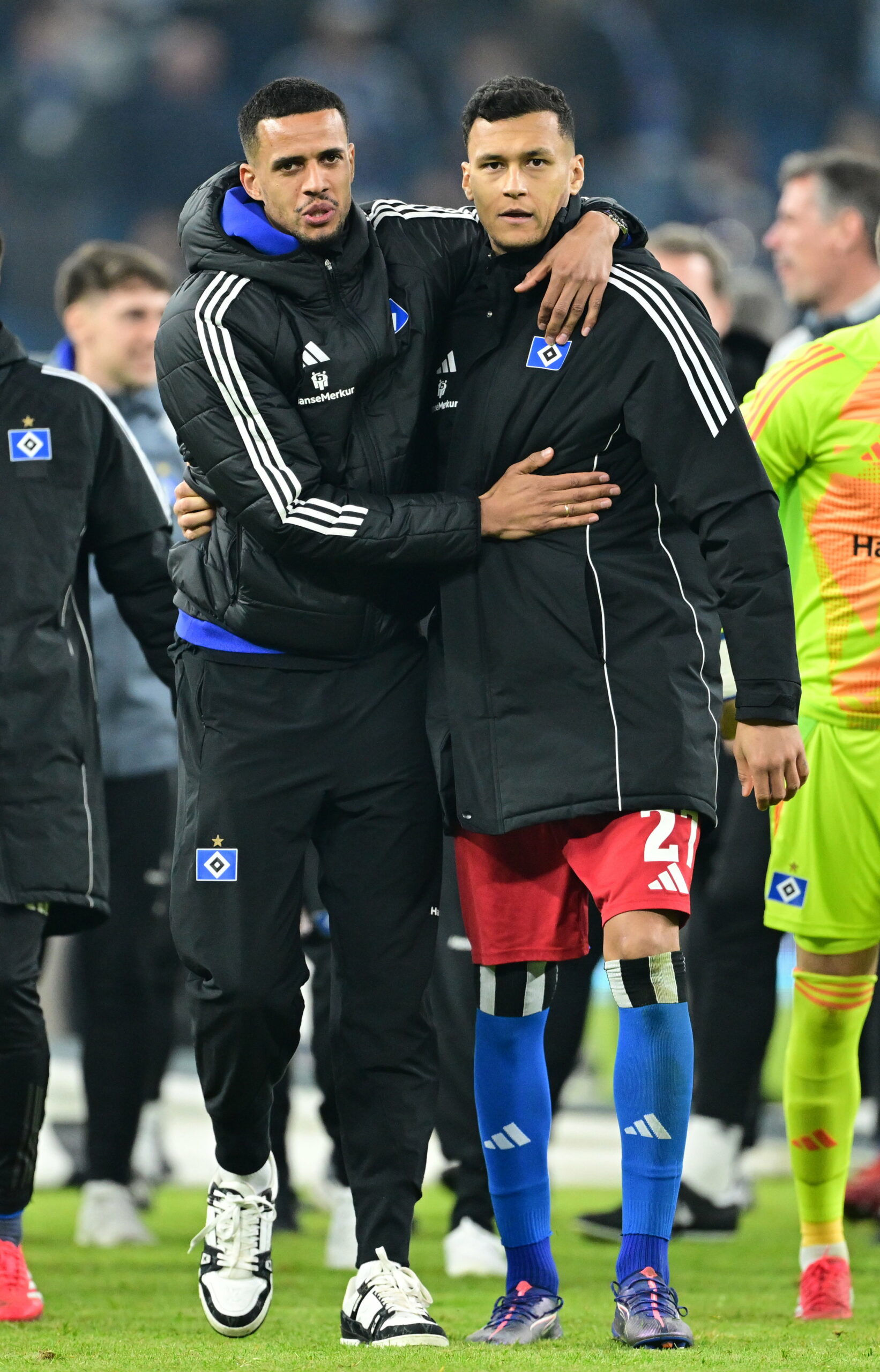 Zwei Torjäger, ein Ziel: Davie Selke (r.) und Robert Glatzel wollen mit dem HSV in die Bundesliga aufsteigen.