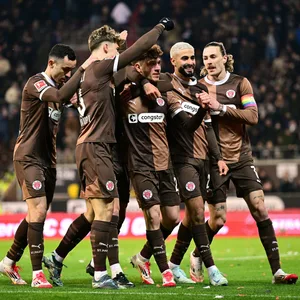 Sechs Seiten St. Pauli erwarten Sie in der aktuellen WochenMOPO