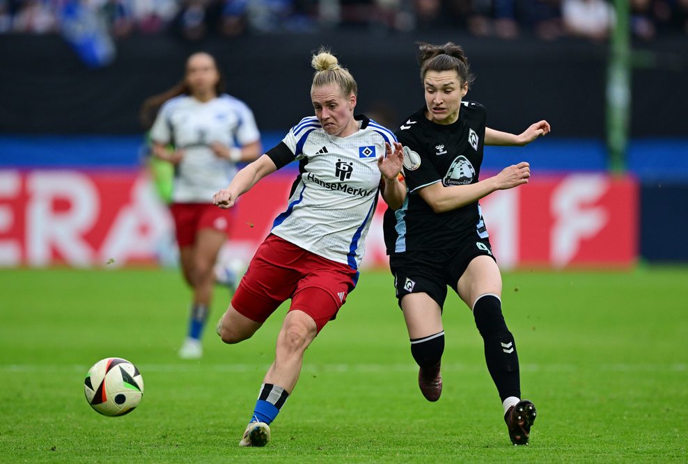 Sarah Stöckmann vom HSV im Halbfinale gegen Werder