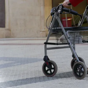 Seniorin in Eißendaorf ausgeraubt und verletzt – Täter riss ihr Ring vom Finger