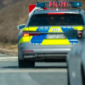 Männer wechseln in Stade während der Fahrt die Plätze in BMW – beide hatten hohe Promillewerte