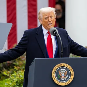 Donald Trump vor dem Weißen Haus