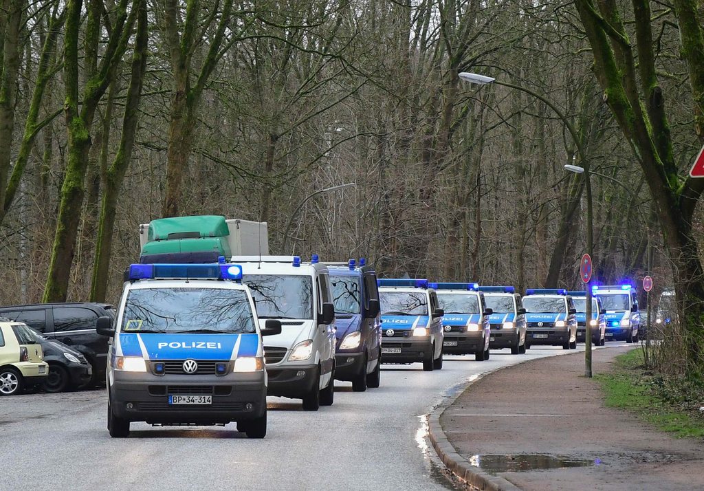 Mehre Demos in der City. Verkehrsbehinderungen erwartet – großaufgebot der Polizei im Einsatz