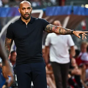 Thiery Henry als Chef-Trainer der U21 von Frankreich