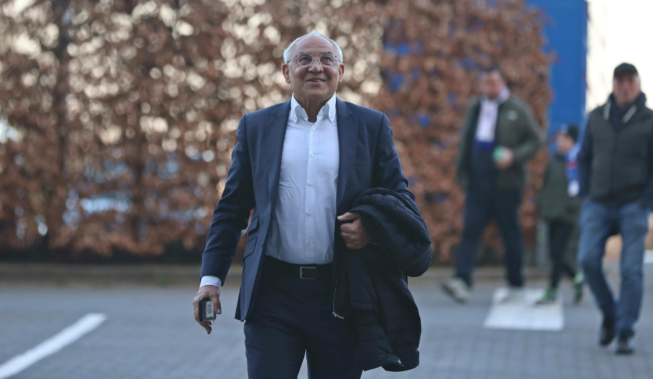 Ende März schaute Felix Magath zuletzt im Volkspark vorbei und verfolgte das 0:0 des HSV gegen Elversberg. Nun will er Präsident des Vereins werden.