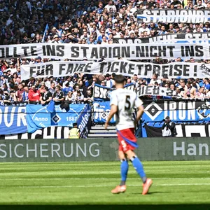 HSV-Fans protestieren gegen Ticketpreise