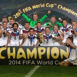 Die deutsche Nationalmannschaft 2014 nach dem Gewonnen WM-Finale