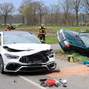 Die Unfallfahrzeuge nach dem Crash
