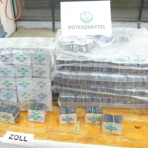 Razzia in Hamburg und weiteren Bundesländern – Zollfahnder stellen Aufputschmittel und hohe Vermögenswerte sicher