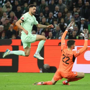 Tim Kleindienst erzielt ein Tor gegen St. Pauli