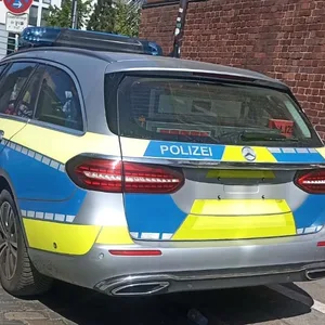 Streifenwagen der Daviswache in nur einer nacht zwei mal angegriffen.