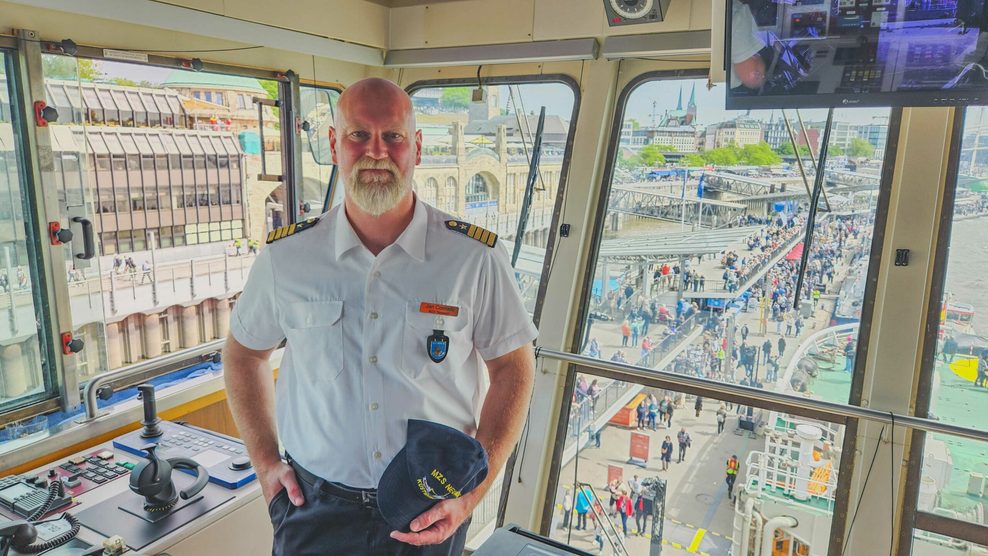 Jan Conrads (43) an seinem Arbeitsplatz