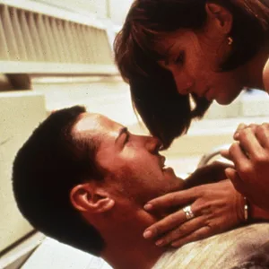 Keanu Reeves und Sandra Bullock in „Speed“, ihr bekanntester Film (1994).