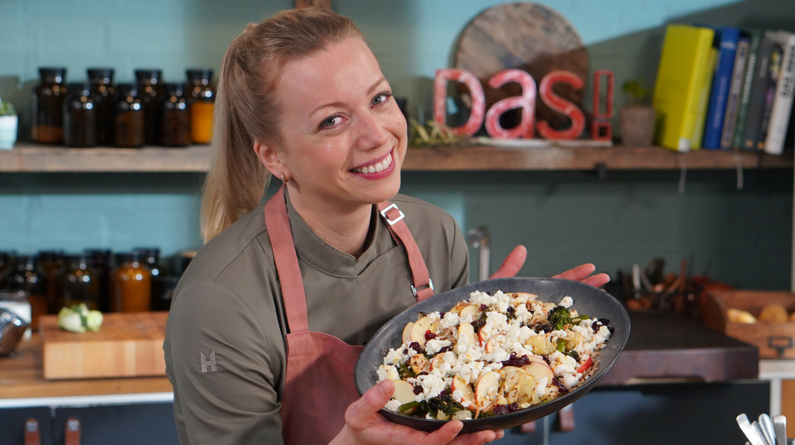 TV-Köchin Zora Klipp stellt in der Sendung „DAS!“ (NDR) Rezepte zum Nachkochen vor.
