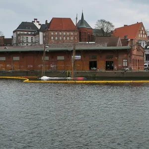 Lübecker Altstadthäuser an der Trave