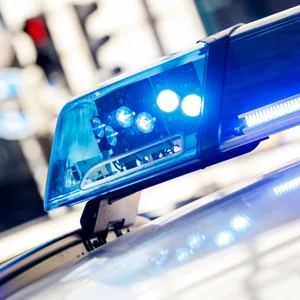 Blaulicht auf einem Polizeiauto