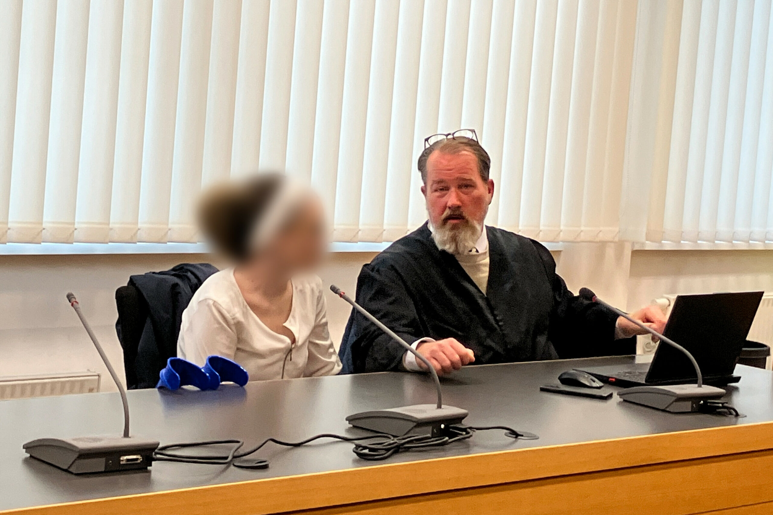 Mutter soll kleiner Tochter Keime injiziert haben