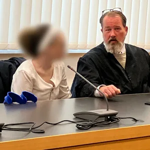 Mutter soll kleiner Tochter Keime injiziert haben