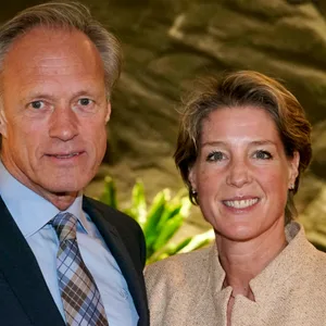 Ex-ARD-Sportmoderator Gerhard Delling, der Lebensgefährte von Christina Block, wird der Beihilfe zur schweren Entziehung Minderjähriger beschuldigt.