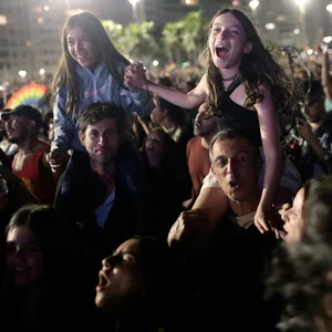 Fans beim Mega-Konzert von Lady Gaga in Rio de Janeiro
