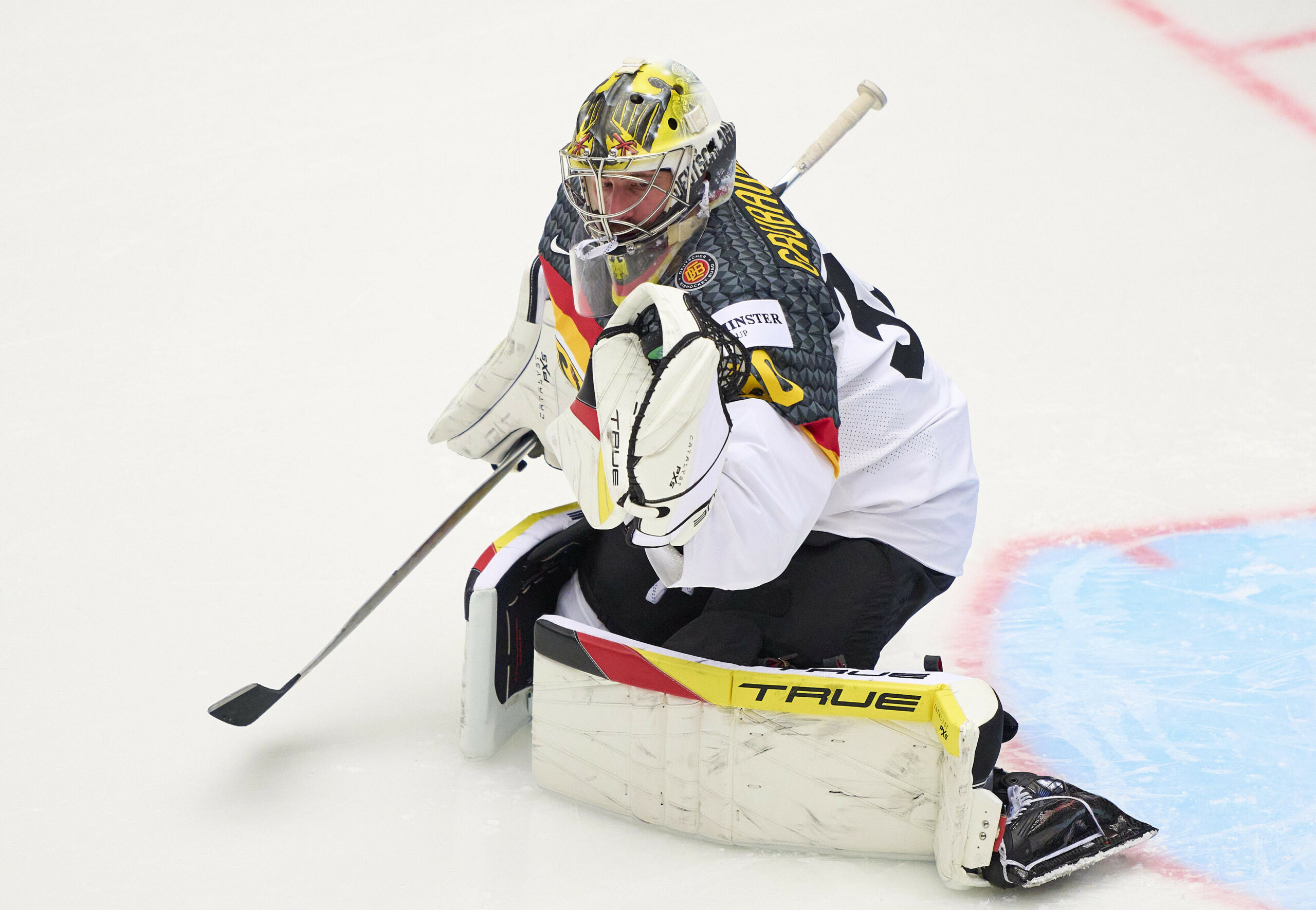 Philipp Grubauer im DEB-Tor