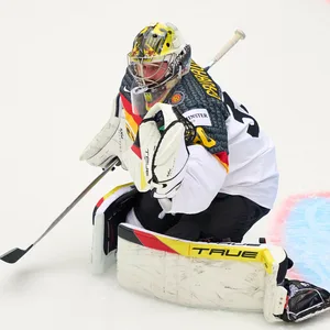 Philipp Grubauer im DEB-Tor