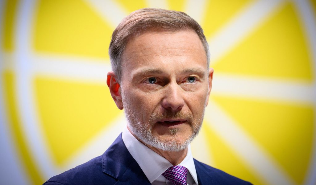 E-Fuel-So-lief-der-Geheim-Chat-zwischen-Lindner-und-dem-Porsche-Chef