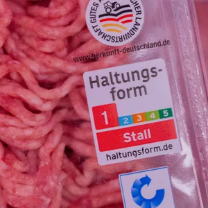 Haltungsform 1: Die Tiere werden ausschließlich im Stall gehalten