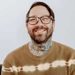 Musikproduzent Dave Shapiro soll bei dem Absturz ums Leben gekommen sein.