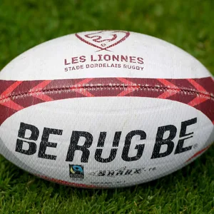 Rugby-Ball (Symbolbild)