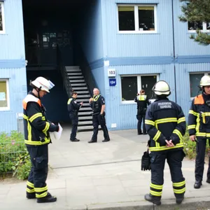 Feuer in Flüchtlingsheim in Billbrook – Bewohner von Polizei festgenommen