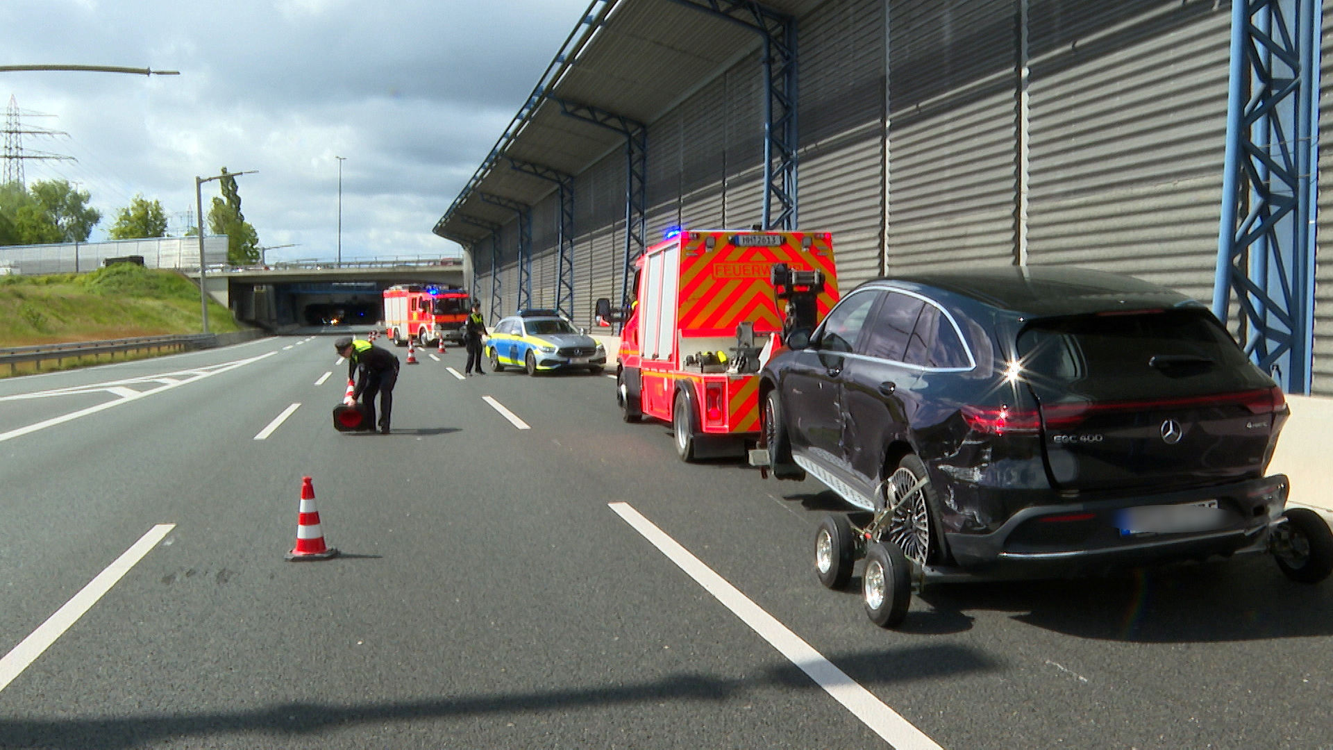 Polizei auf der Autobahn