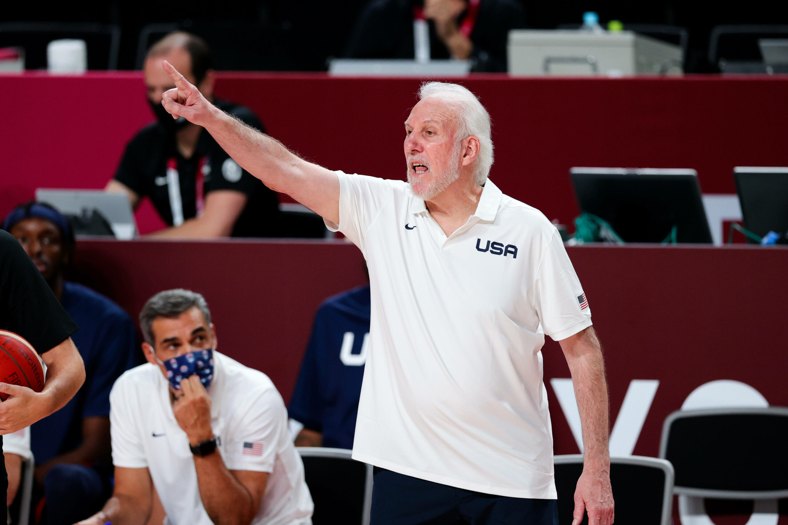 Gregg Popovich coacht am Spielfeldrand