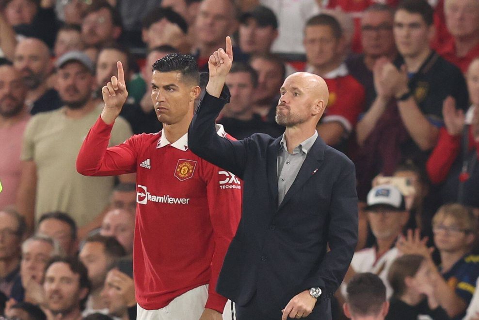 Erik ten hag und Cristiano Ronaldo kurz vor seiner Einwechslung