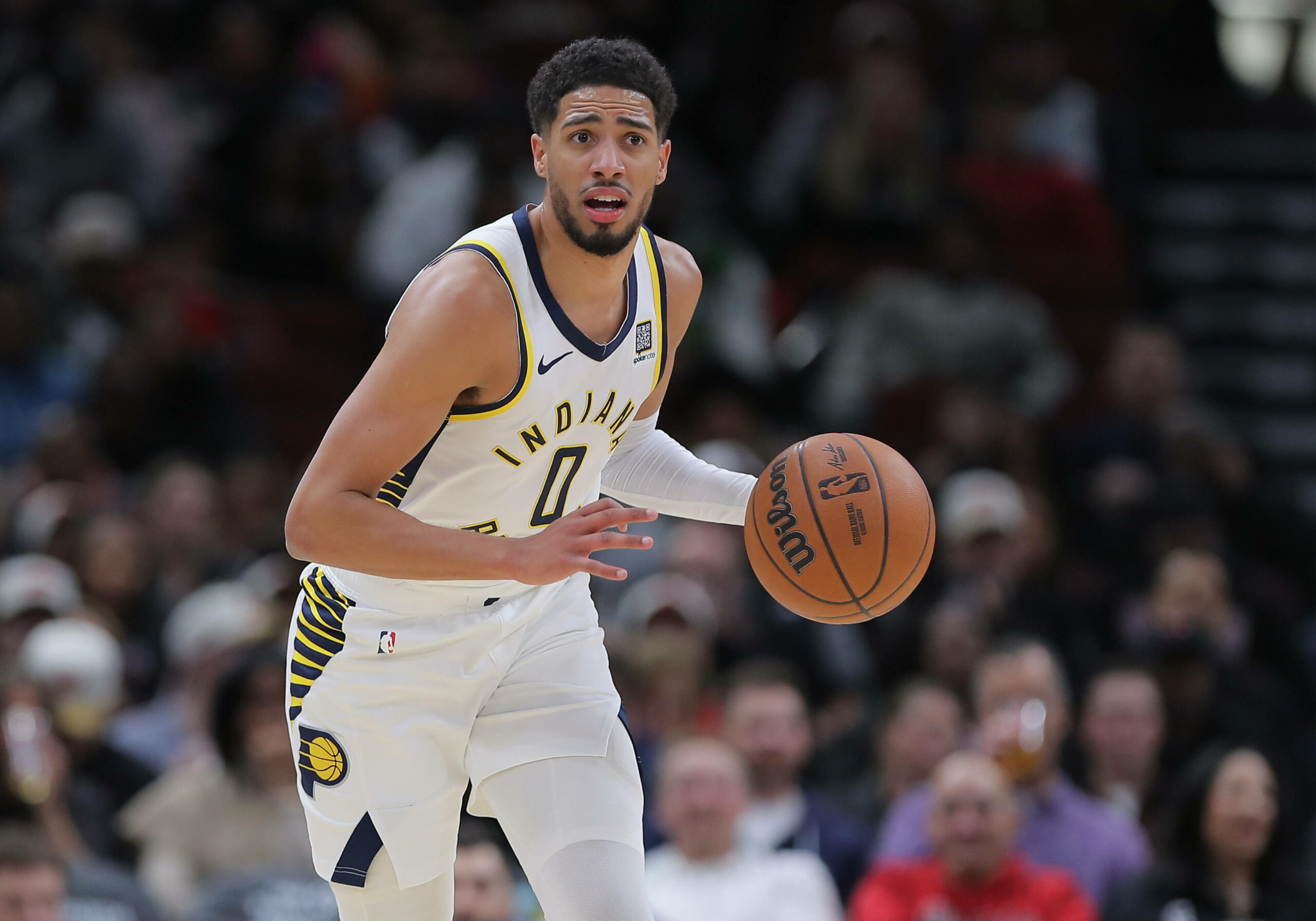 Tyrese Haliburton mit dem Ball an der Hand