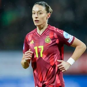 Felicitas Rauch im DFB-Trikot
