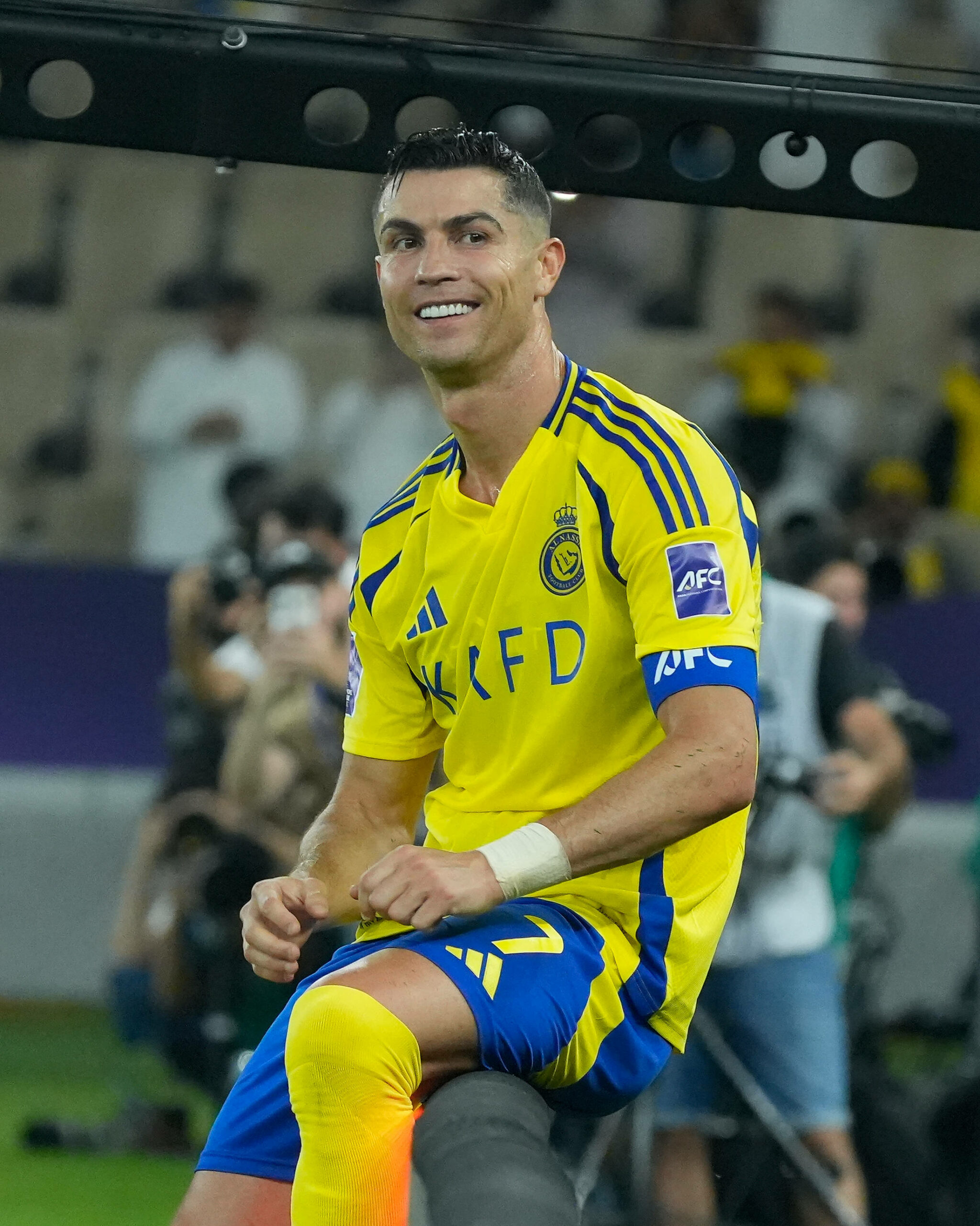 Cristiano Ronaldo lächelt