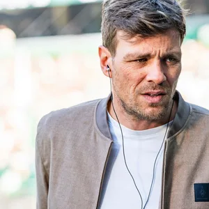 Clemens Fritz vor einem TV-Interview